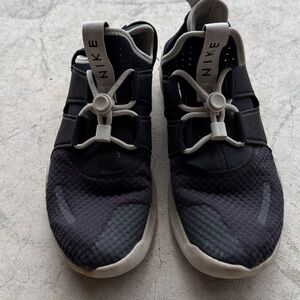 Nike Black and Gray Men's Sneakers